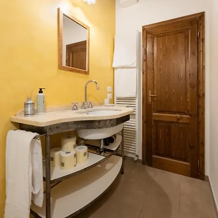 아파트 Via Dei Pilastri, 44 - Charming And Cozy In Historic Cente