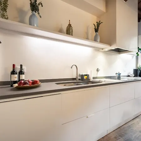 Via Dei Pilastri, 44 - Charming And Cozy In Historic Cente 아파트 *