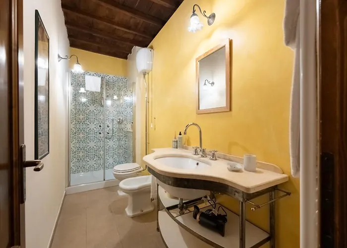 Via Dei Pilastri, 44 - Charming And Cozy In Historic Cente